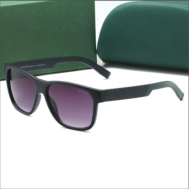 Mens CYCLONE SUNGLASSES Z1547 fashion classic Black frame square lens 4 Swarovski elements men sun glasses casual outdoor designer top quality UV 400 with
Mens CYCLONE SUNGLASSES Z1547 fashion classic Black frame square lens 4 Swarovski elements men sun glasses casual outdoor designer top quality UV 400 with