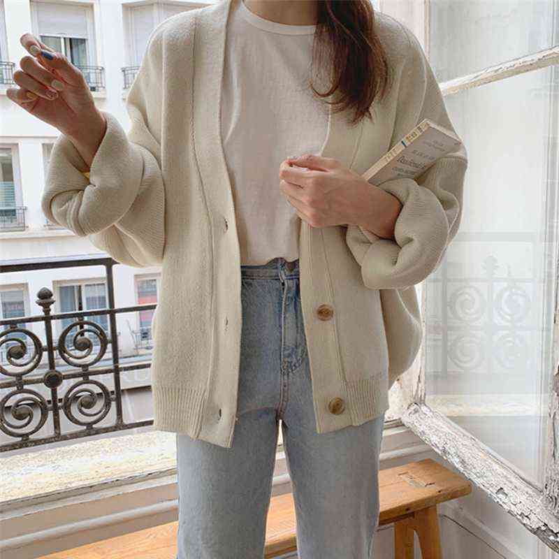 Colorfaith Winter Spring Women's Sweaters V-Neck Buttons Cardigans Oversized Fashionable Korean Lady Knitwears SWC18190 211109