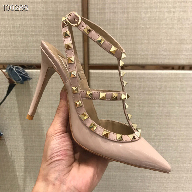 2021 Good Quality Fashion Women Luxurys Designers Shoes Designer Sandals Womens Luxury High Heels Sandal Dress Shoess With Box Size 35-41 -B422, Pink
2021 Good Quality Fashion Women Luxurys Designers Shoes Designer Sandals Womens Luxury High Heels Sandal Dress Shoess With Box Size 35-41 -B422, Pink
