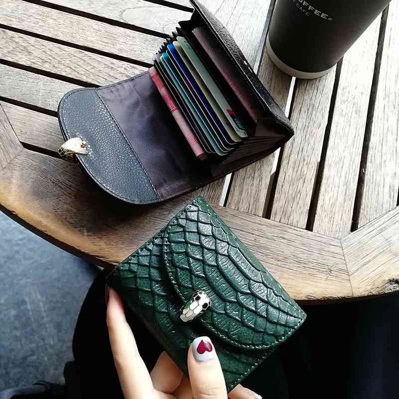 France Designers Fashion Style Luxurys Coin Pouch Ibuya real leather bag women's multi card ultra thin simple cute clip small business folder 2021 fashion, Green
France Designers Fashion Style Luxurys Coin Pouch Ibuya real leather bag women's multi card ultra thin simple cute clip small business folder 2021 fashion, Green