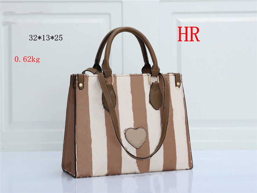 YQ Luxurys Designers Shopping Bags crossbody PU Leather book tote Handbag Two-tone Totes High Quality women Shoulder handbags purse Women's wallet, Extra shipping
YQ Luxurys Designers Shopping Bags crossbody PU Leather book tote Handbag Two-tone Totes High Quality women Shoulder handbags purse Women's wallet, Extra shipping