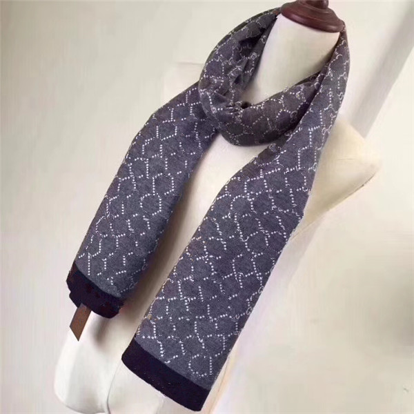 2021 Winter scarf unisex 100% wool designer scarfs classic letter Wrap ladies and boys cashmere shawl Lame shawls without box
2021 Winter scarf unisex 100% wool designer scarfs classic letter Wrap ladies and boys cashmere shawl Lame shawls without box