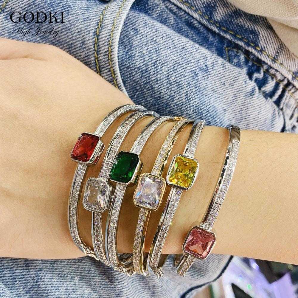 Godki Trendy Luxury Multicolor Stackable Bangle Cuff for Women Wedding Full Cubic Zircon Crystal Cz Dubai Bracelet Party Jewelry Q0720
Godki Trendy Luxury Multicolor Stackable Bangle Cuff for Women Wedding Full Cubic Zircon Crystal Cz Dubai Bracelet Party Jewelry Q0720