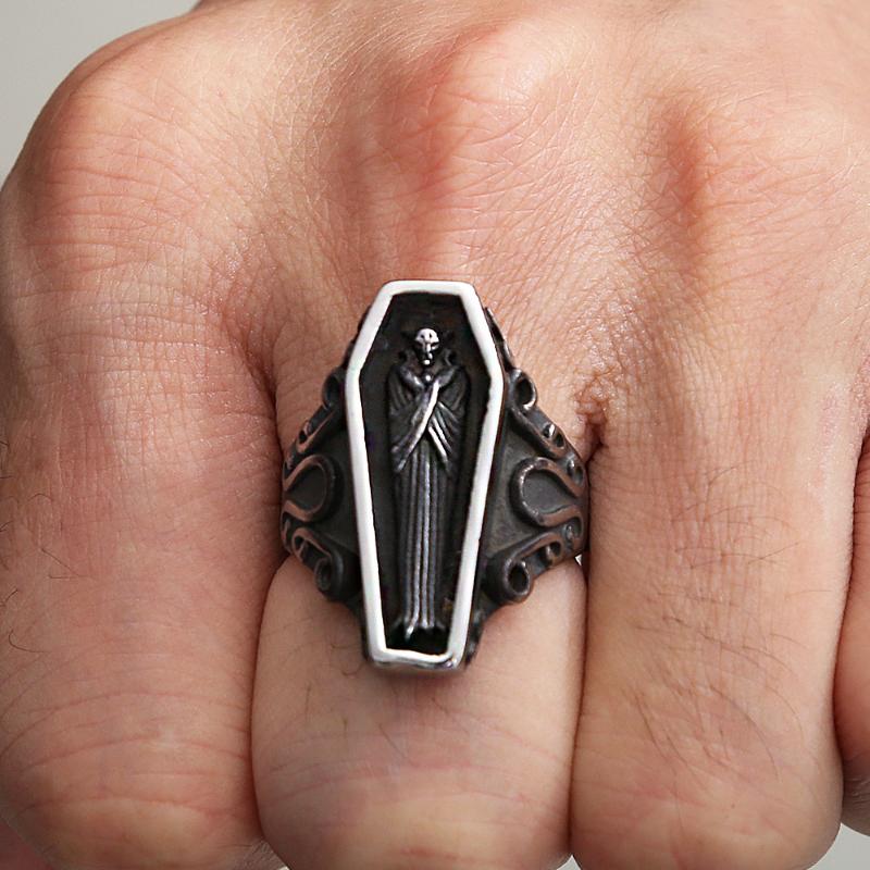 Cluster Rings Goth Vampire Skull Ring Men Boy Punk Street Black Stainless Steel Coffin Gothic Biker Jewelry Gift
Cluster Rings Goth Vampire Skull Ring Men Boy Punk Street Black Stainless Steel Coffin Gothic Biker Jewelry Gift