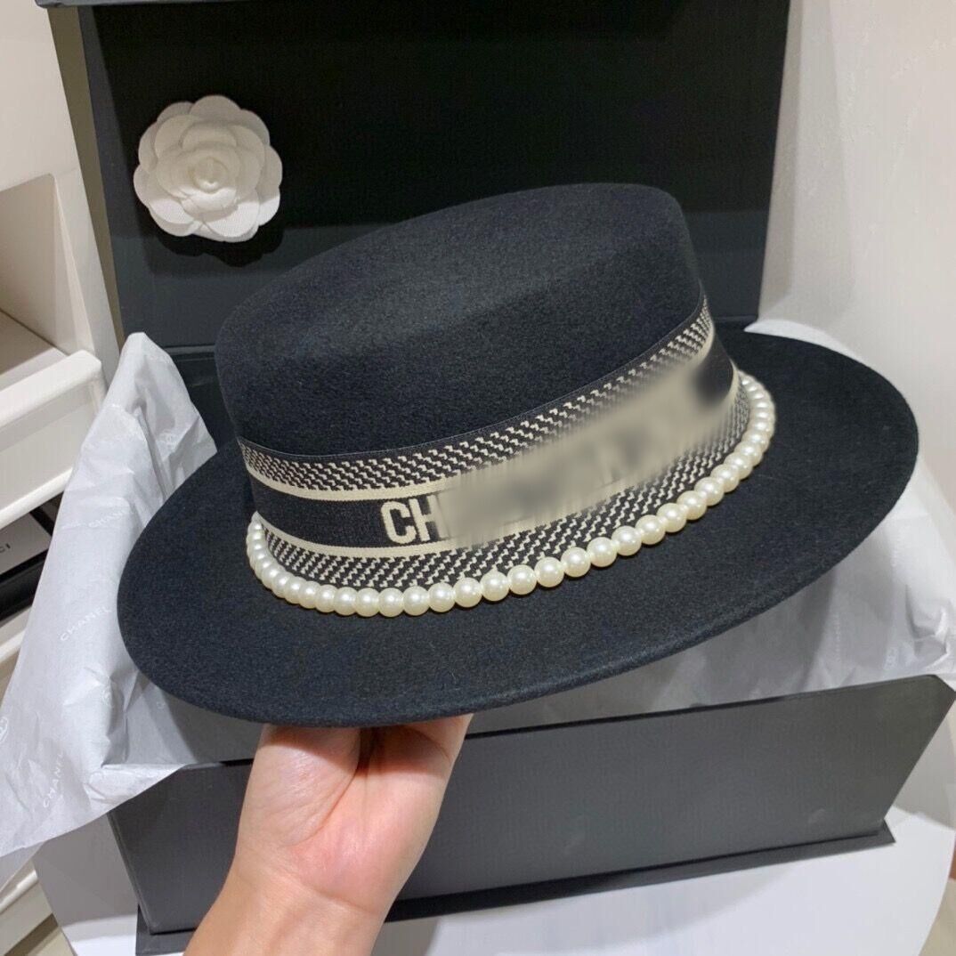 2020 lady designer bucket hat wool fashion women hats pearls side designer hats fashion luxury men Bucket Hat, Black
2020 lady designer bucket hat wool fashion women hats pearls side designer hats fashion luxury men Bucket Hat, Black