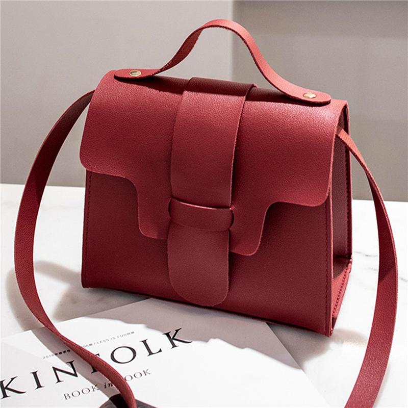 Fashion Women 2021 PU Leather Shoulder Bags Solid Color Flap Handbag Female Small Square Crossbody Messenger Cosmetic & Cases
Fashion Women 2021 PU Leather Shoulder Bags Solid Color Flap Handbag Female Small Square Crossbody Messenger Cosmetic & Cases