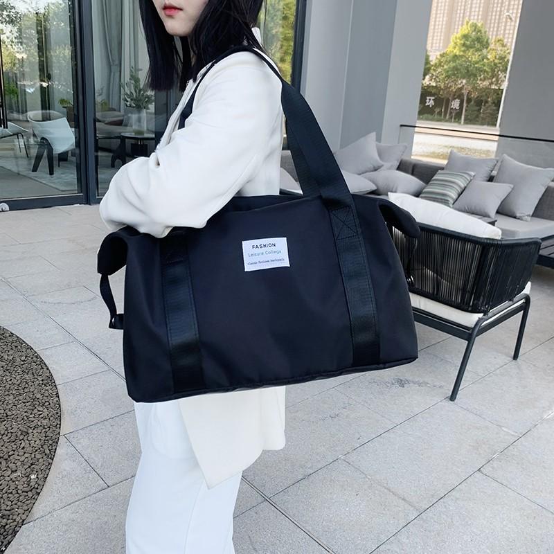 Duffel Bags Fashion Women's Sports Gym Bag Canvas Waterproof Dry And Wet Separation Yoga Multi-purpose Large-capacity Travel, Black
Duffel Bags Fashion Women's Sports Gym Bag Canvas Waterproof Dry And Wet Separation Yoga Multi-purpose Large-capacity Travel, Black