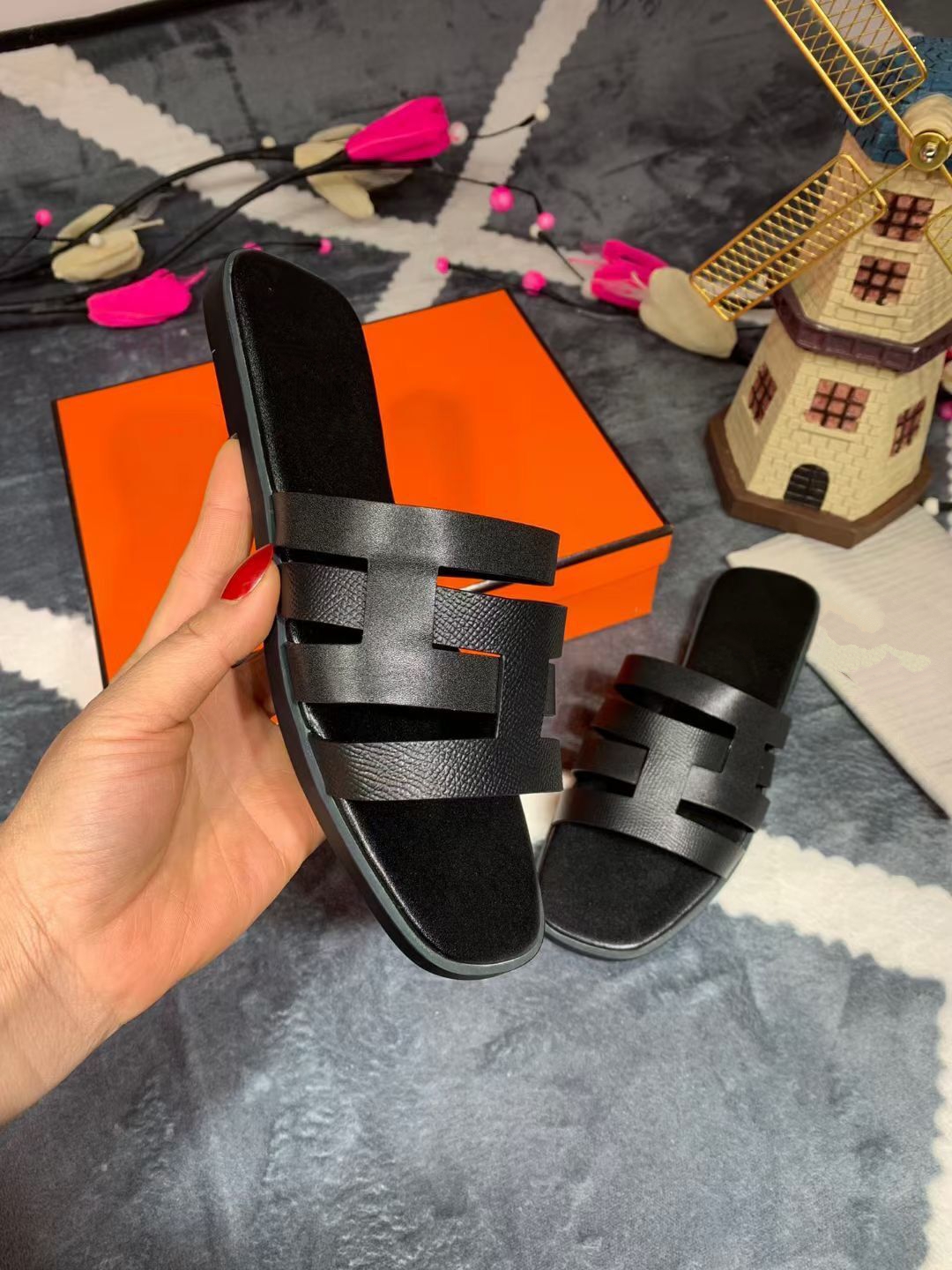 summer flat outdoor Casual shoes women Beach sandals designer slippers for girl kmj001
summer flat outdoor Casual shoes women Beach sandals designer slippers for girl kmj001