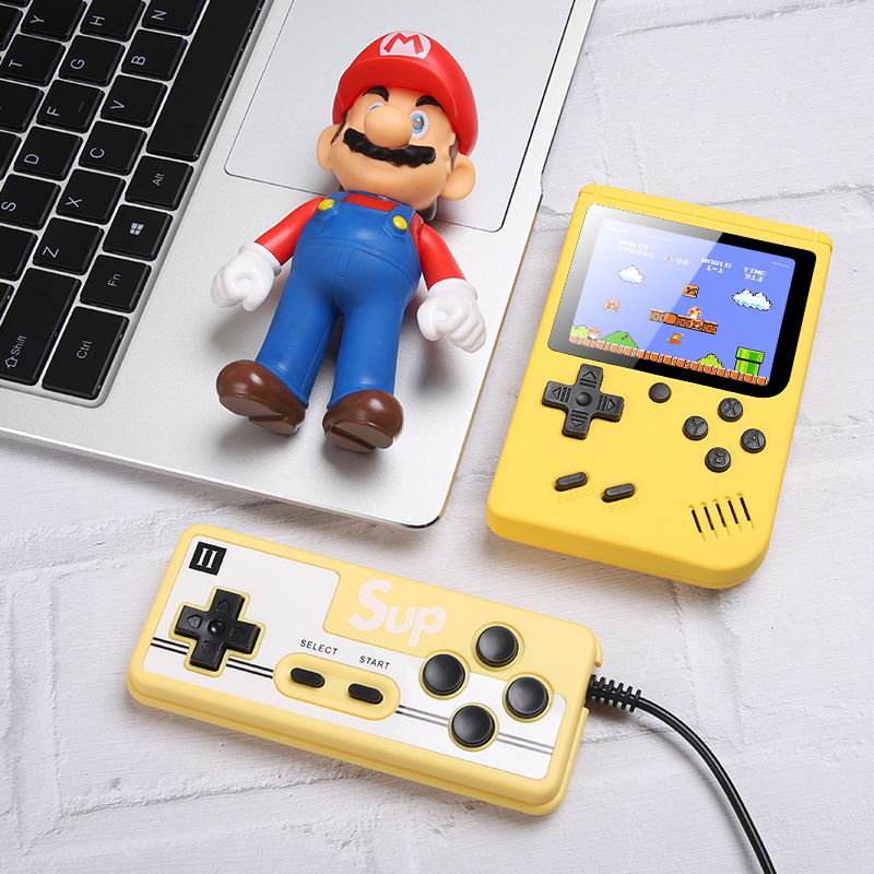 Two-player handheld console, Portable retro video game console with 500 classic FC games color of macaron 3inch HD screen
Two-player handheld console, Portable retro video game console with 500 classic FC games color of macaron 3inch HD screen
