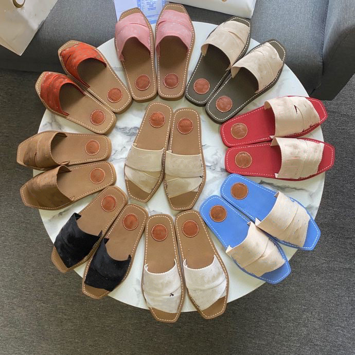 2021 Women Designer Slippers Woody flat mule in canvas and calfskin cross straps lettering flip flops Fashion sandal Summer Casual Shoes With Box 290, Color 8
2021 Women Designer Slippers Woody flat mule in canvas and calfskin cross straps lettering flip flops Fashion sandal Summer Casual Shoes With Box 290, Color 8