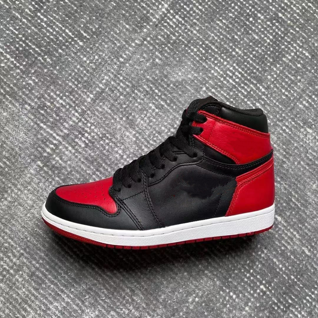 artist23 wholesale new men basketball shoes 1 i og low brown white suede 1s sneakers sports outdoor trainers size us4-13
artist23 wholesale new men basketball shoes 1 i og low brown white suede 1s sneakers sports outdoor trainers size us4-13