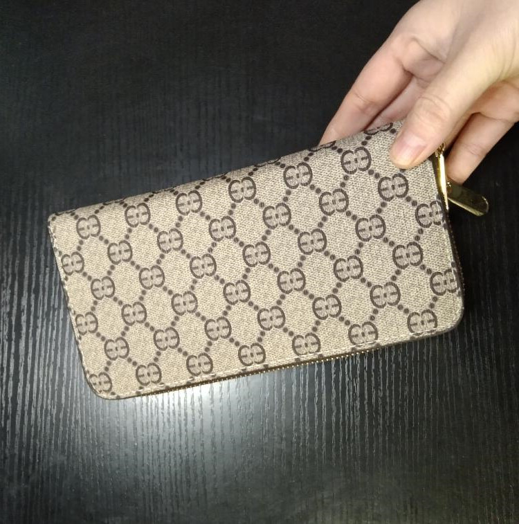 Factory wholesale women bag multis functional double printed longs purses fashion leather men and womens pursess multi card fashions long purses, Grey1(double zipper)(boutique box)
Factory wholesale women bag multis functional double printed longs purses fashion leather men and womens pursess multi card fashions long purses, Grey1(double zipper)(boutique box)