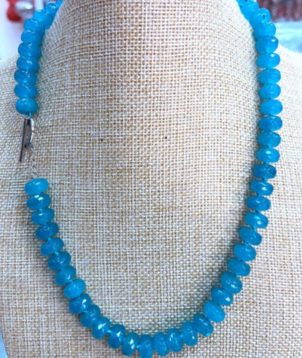 Natural Faceted 6x10mm Blue Aquamarine Rondelle Gemstone Abacus Beads Necklaces 16-24"
Natural Faceted 6x10mm Blue Aquamarine Rondelle Gemstone Abacus Beads Necklaces 16-24"