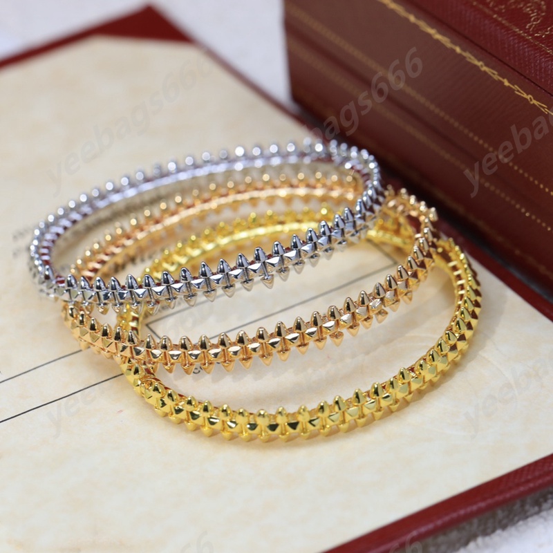 Rising Titanium Classic Bangle Lover Fashion Wristband Wedding Bracelet Rose Gold Thanksgiving with Box
Rising Titanium Classic Bangle Lover Fashion Wristband Wedding Bracelet Rose Gold Thanksgiving with Box