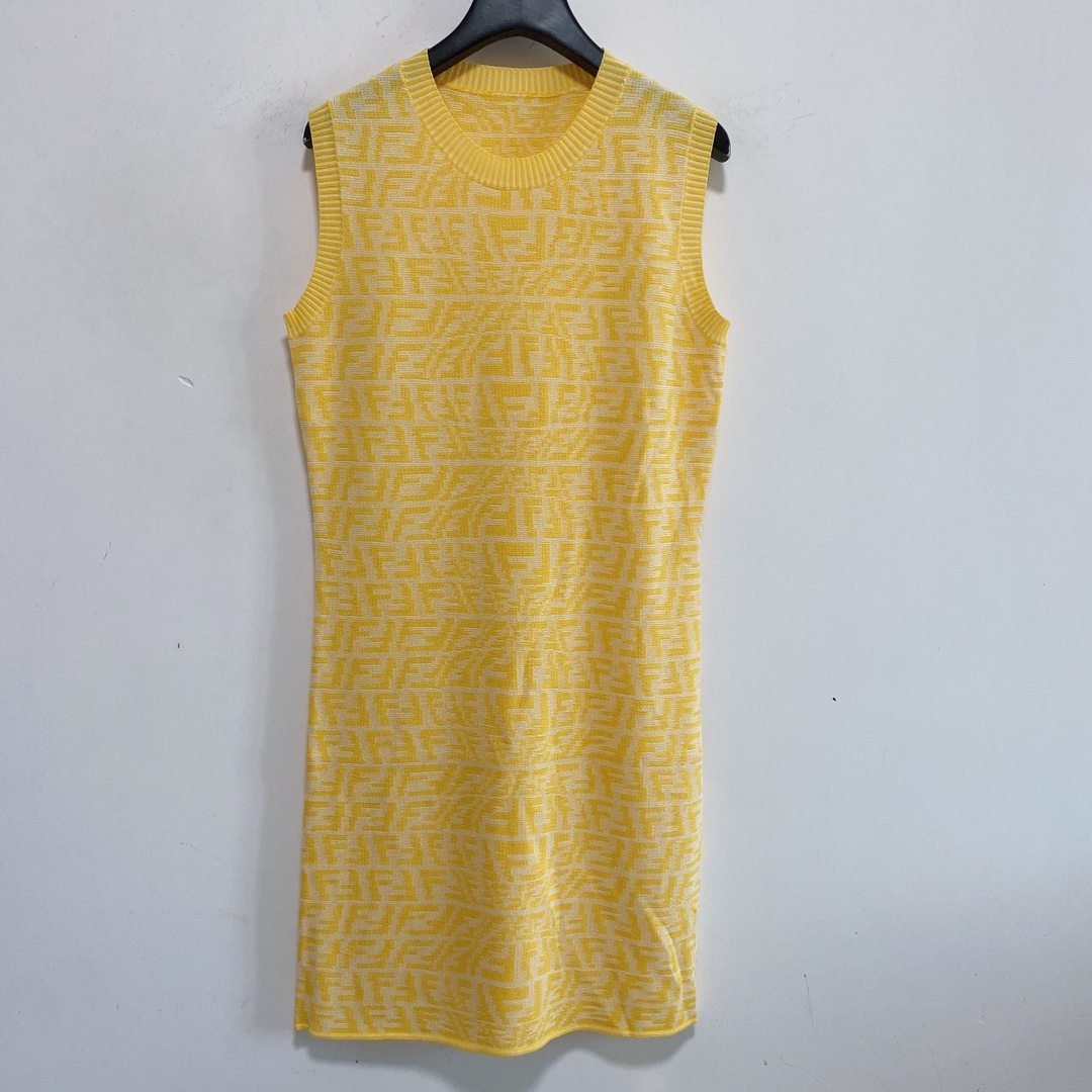 Shipping Free 2021 Autumn Khaki/Green/Blue/Yellow Letter Print Autumn Women's Dresses Brand Same Style Women's Runway Dresses DH020, Black;gray
Shipping Free 2021 Autumn Khaki/Green/Blue/Yellow Letter Print Autumn Women's Dresses Brand Same Style Women's Runway Dresses DH020, Black;gray