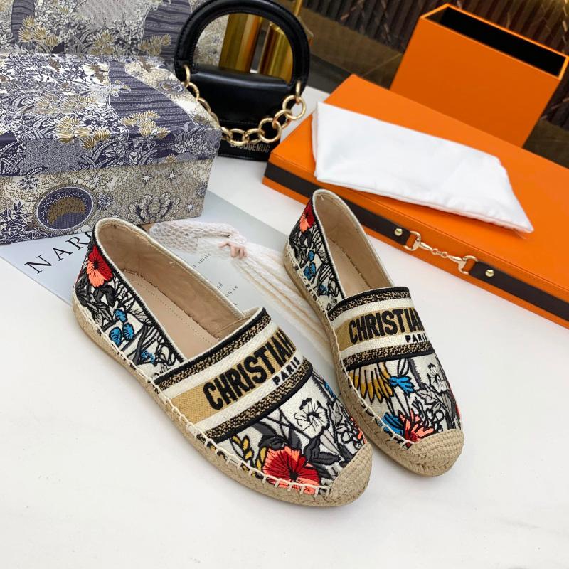 Top Quality Reverse Granville Espadrilles for Women Shoes BOHO Floral Embroidery Luxury Designers Brands Printed Espadrille Flats Shoe Loafe, Red;white
Top Quality Reverse Granville Espadrilles for Women Shoes BOHO Floral Embroidery Luxury Designers Brands Printed Espadrille Flats Shoe Loafe, Red;white