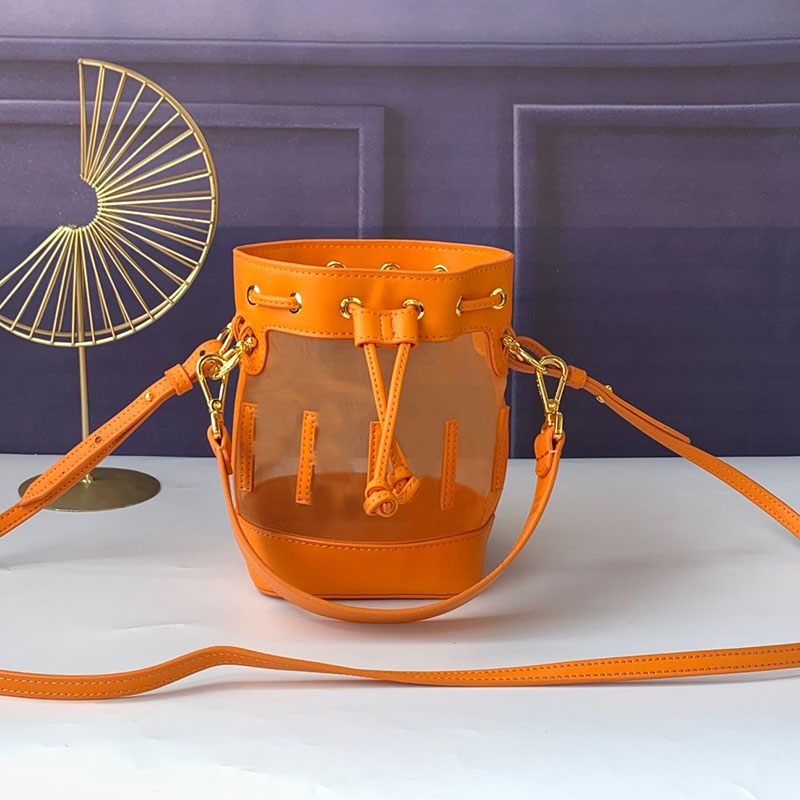 High quality mini bucket bag Classic Multi-Color F letter women handbags purse 9232 luxury shoulder crossbody drawstring bags Versatile
High quality mini bucket bag Classic Multi-Color F letter women handbags purse 9232 luxury shoulder crossbody drawstring bags Versatile