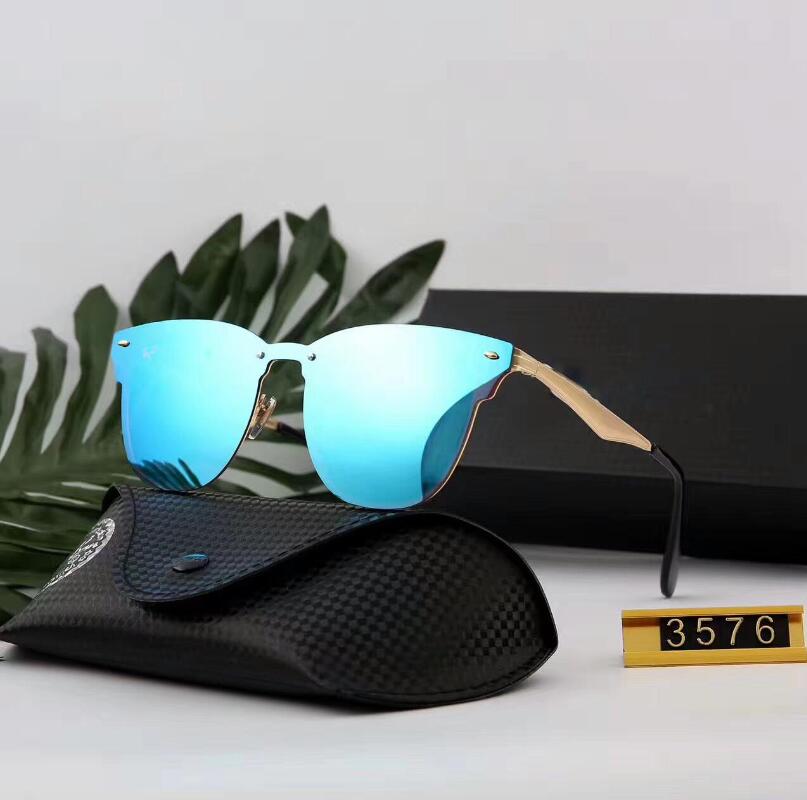 Fashion Luxury Designer Sunglasses for Women Mens High Quality Outdoor Drive Glasses Beach Round Gold Frame Polarized Sunglass Box
Fashion Luxury Designer Sunglasses for Women Mens High Quality Outdoor Drive Glasses Beach Round Gold Frame Polarized Sunglass Box