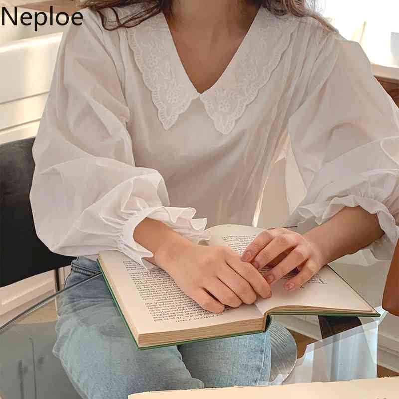 Neploe Women Blouses Spring Embroidery Lace Peter Pan Collar Patchwork Shirts Korean Elegant Blusas Temperament White Loose Tops 210422
