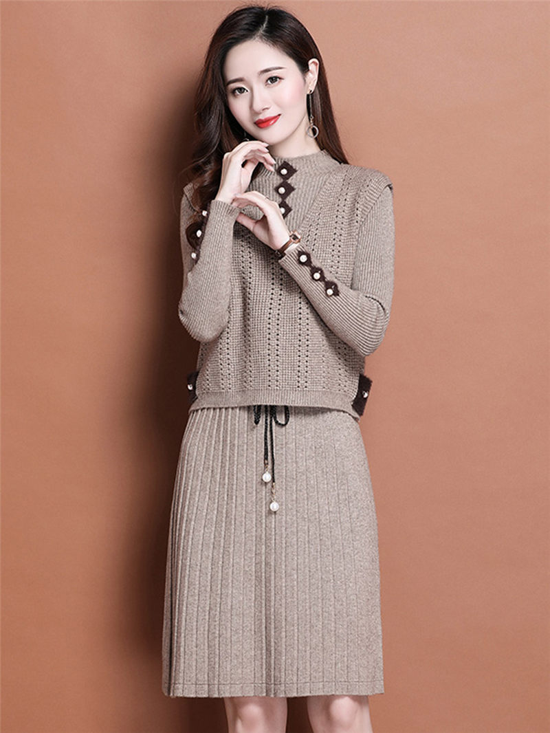 knitted dress women spring and autumn 2021 new korean temperament thin two-piece suit fashion vest sweater dress outfit k1132, Black;gray
knitted dress women spring and autumn 2021 new korean temperament thin two-piece suit fashion vest sweater dress outfit k1132, Black;gray