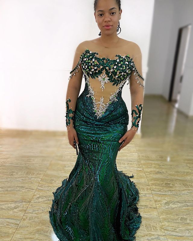 2021 Plus Size Arabic Aso Ebi Mermaid Sparkly Green Prom Dresses Crystals Lace Beaded Formal Evening Party Second Reception Gowns ZJ366