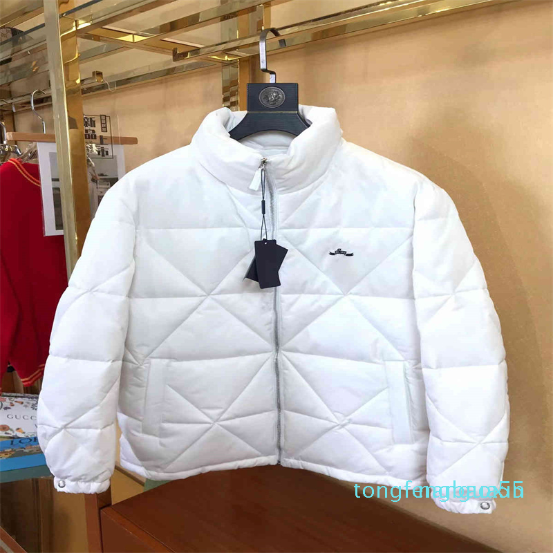 Designers PRAD Luxury France Mens down jacket Re Nylon Triangle mark women Parkas Paris Panel Casual coats Bomber SGB803, White
Designers PRAD Luxury France Mens down jacket Re Nylon Triangle mark women Parkas Paris Panel Casual coats Bomber SGB803, White