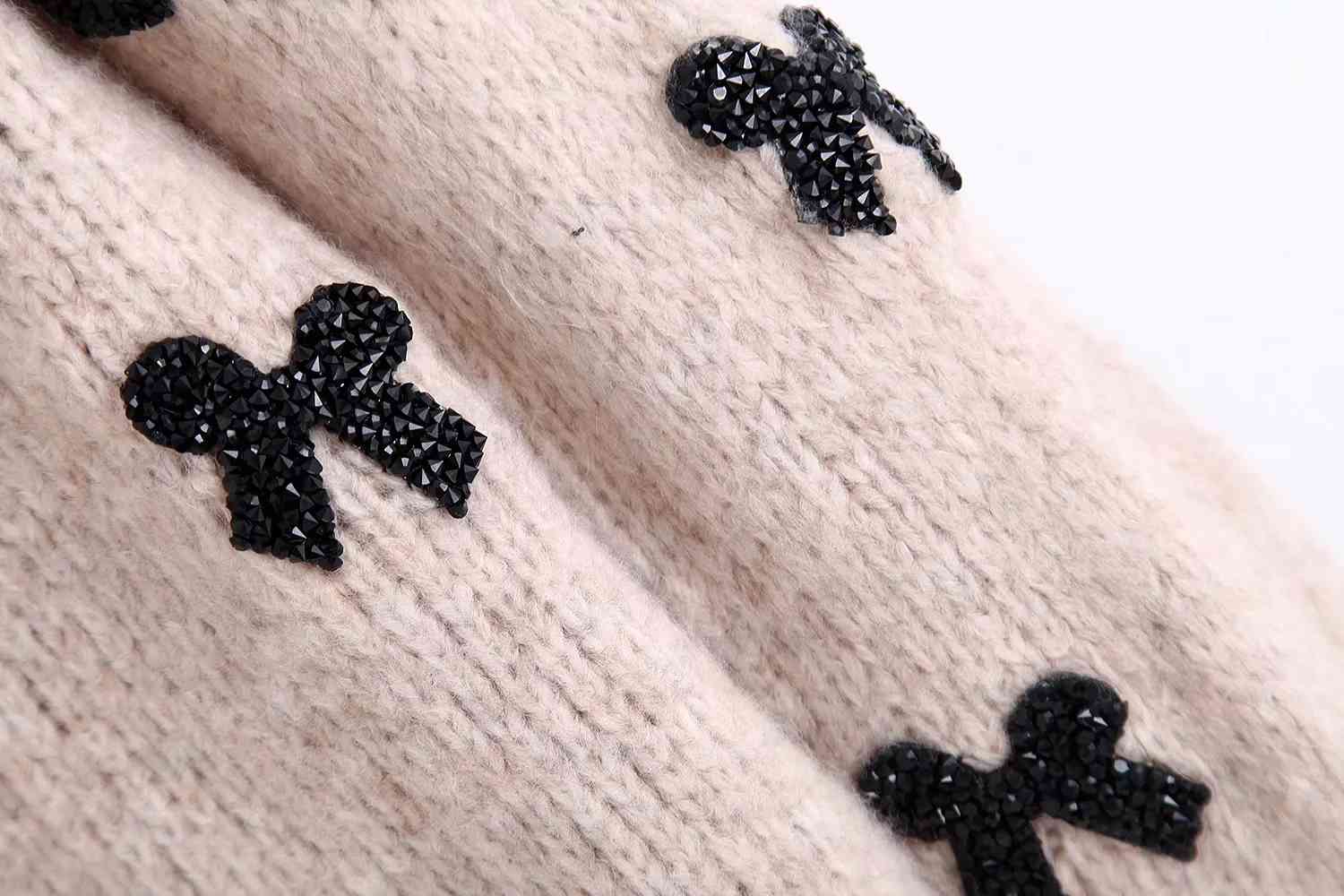 Elegant Bow Tie Appliques Knitted Sweater Women Pullovers O Neck Long Sleeve womens sweaters winter Chic Tops 210521