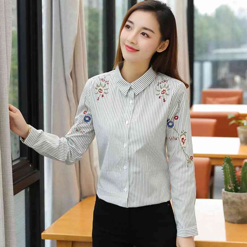 Fashion stripe office lady shirt women blouse long sleeve floral embroidery tops plus size 's clothing blusas D862 30 210506