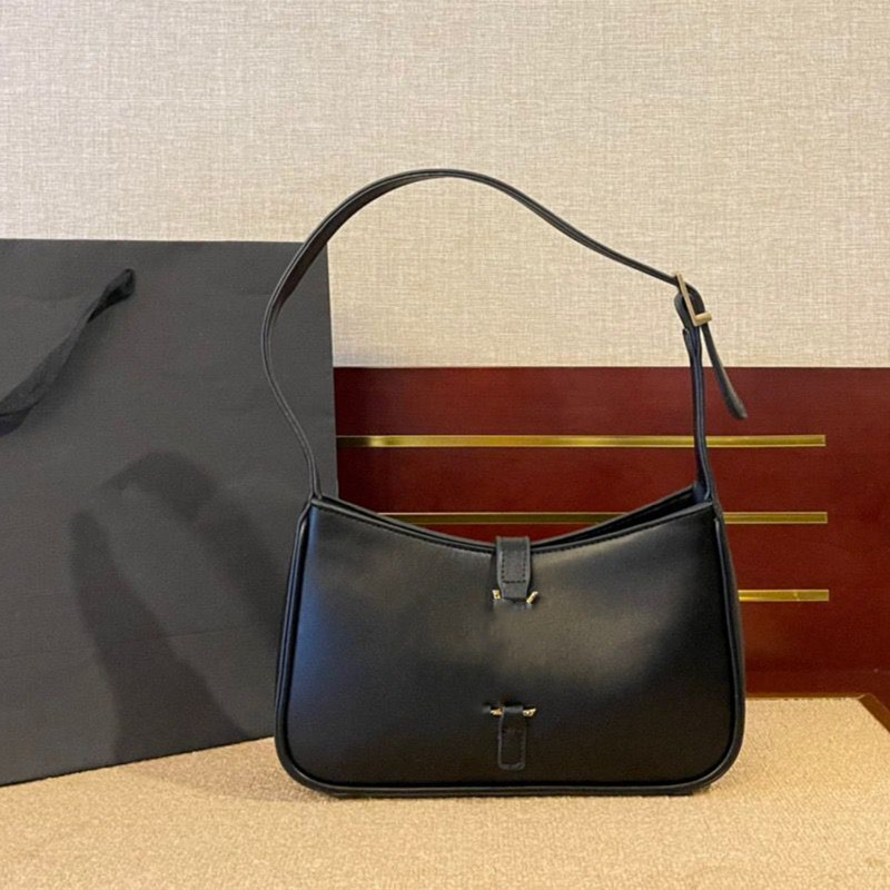 High quality Luxurys Designer tote Shoulder bag leather woemns famous Handbags Lady wallet Fashion Crossbody Clutch bags Hobo Purses
High quality Luxurys Designer tote Shoulder bag leather woemns famous Handbags Lady wallet Fashion Crossbody Clutch bags Hobo Purses