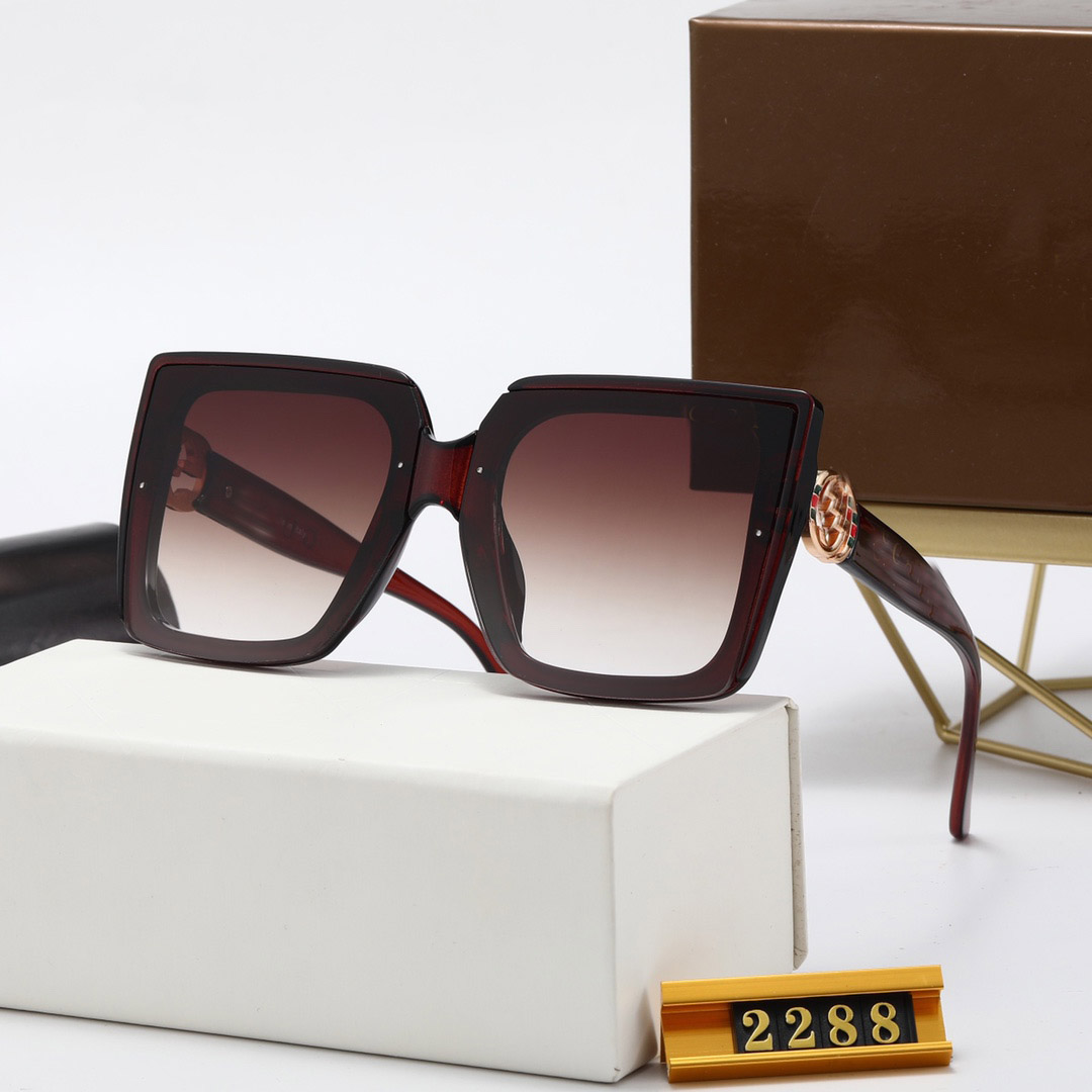 Classic square Sunglasses Luxury designer Sunglass UV400 Eyewear resin Frame Sun Glasses Men Women Mirror 2288 eyeglass Polaroid glass Lens
Classic square Sunglasses Luxury designer Sunglass UV400 Eyewear resin Frame Sun Glasses Men Women Mirror 2288 eyeglass Polaroid glass Lens