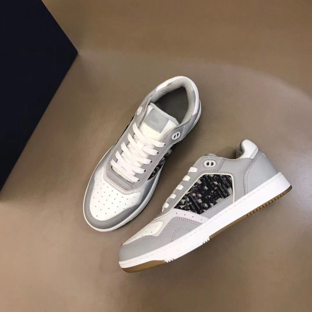 2021 Men High-Top Letter Casual Shoes Fashion Sexy Womens Flat Canvas Sneakers Top Quality Couples trainers runners shoe with box large size 38-45, Grey
2021 Men High-Top Letter Casual Shoes Fashion Sexy Womens Flat Canvas Sneakers Top Quality Couples trainers runners shoe with box large size 38-45, Grey