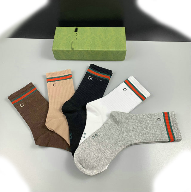 New socks men's women's underwear skateboard Street stockings socks stripe design couple cotton blended sports socks #01, 5 colors
New socks men's women's underwear skateboard Street stockings socks stripe design couple cotton blended sports socks #01, 5 colors