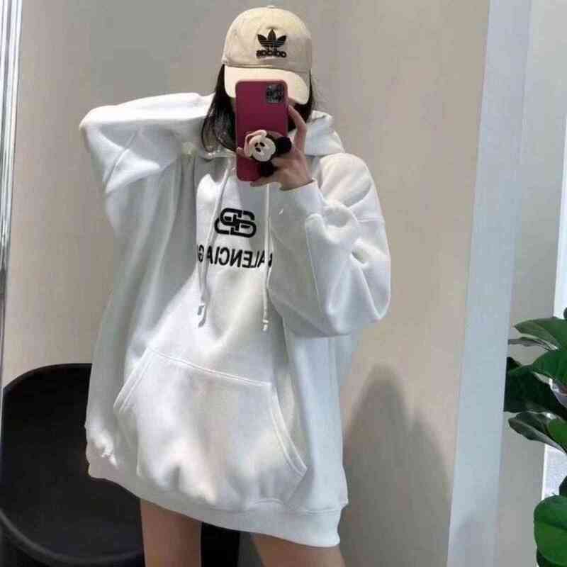 Balencaigas European Station Spring Autumn Cotton Tide Br Letter Printing Men's and Women's Couple Hoodie Dfsd, White plush
Balencaigas European Station Spring Autumn Cotton Tide Br Letter Printing Men's and Women's Couple Hoodie Dfsd, White plush