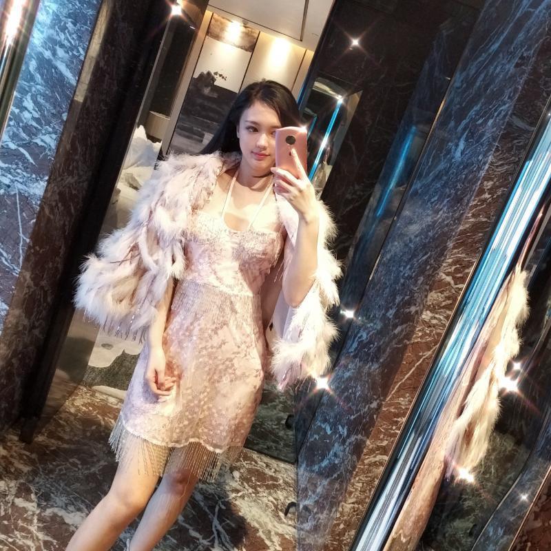 Women's Fur & Faux 2021 Fall Winter Jacket Women Fashion Sequins Tassel Imitation Ostrich Feathers Luxurious Outerwear Ladies Coat Ins