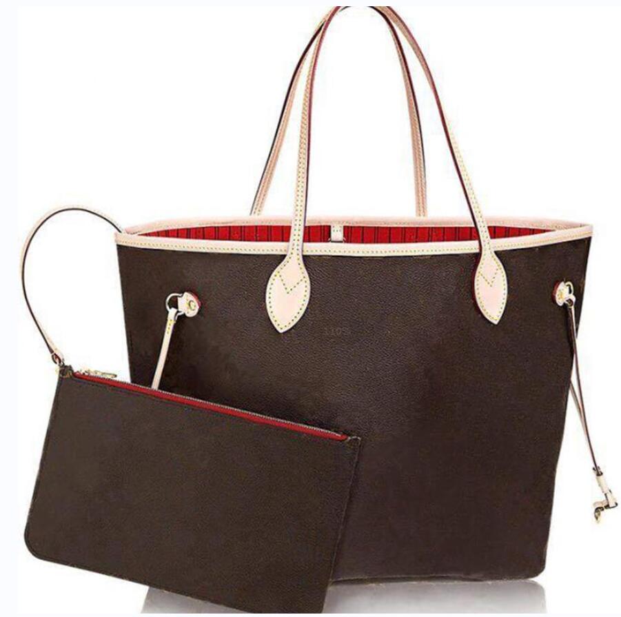 High Quality handbag 2 Size Europe New women Bags designer handbags 3 colour designer handbags luxury purses backpacks Sacs à main
High Quality handbag 2 Size Europe New women Bags designer handbags 3 colour designer handbags luxury purses backpacks Sacs à main