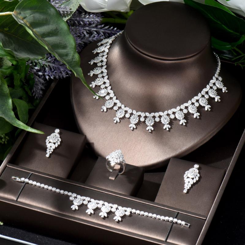 Earrings & Necklace HIBRIDE Leaf Flower Design Crystal Wedding Bridal Jewelry Sets Top Quality Cubic Zircon Set N-1272, Silver
Earrings & Necklace HIBRIDE Leaf Flower Design Crystal Wedding Bridal Jewelry Sets Top Quality Cubic Zircon Set N-1272, Silver