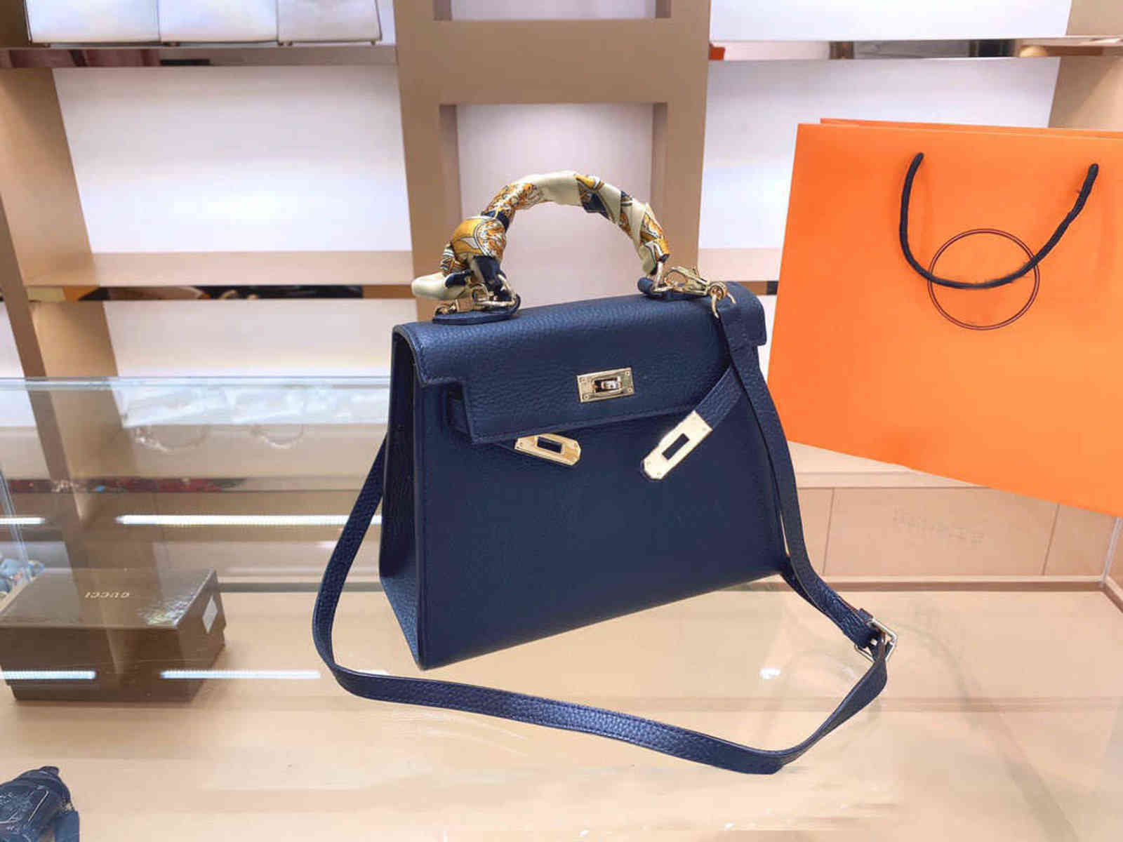 Designer Handbags Real Products Bag Herm Leather Kel1y Women's 2022 Portable Messenger Handbag Shoulder Purse {category} bb, Black
Designer Handbags Real Products Bag Herm Leather Kel1y Women's 2022 Portable Messenger Handbag Shoulder Purse {category} bb, Black