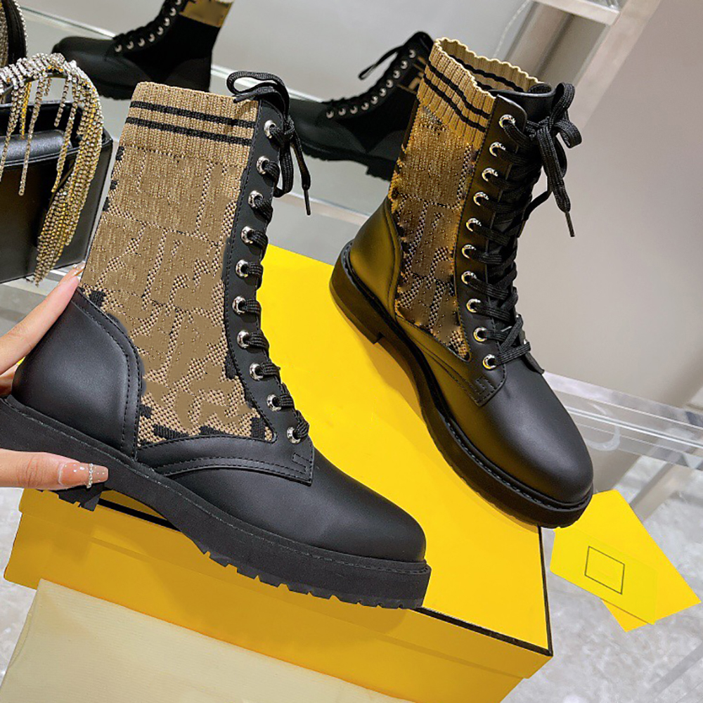 2021 Classic Rockoko Boots Knitted Stretch Martin Black Leather Knight Lace-up Chunky Soled Check Low Heel Women Short Boot Design Roma Ladi
2021 Classic Rockoko Boots Knitted Stretch Martin Black Leather Knight Lace-up Chunky Soled Check Low Heel Women Short Boot Design Roma Ladi