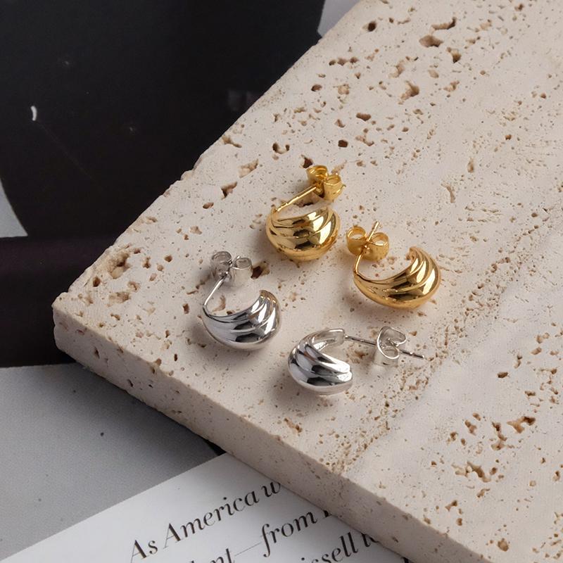 Stud Timeless Wonder Brass Mini Geo Earrings For Women Jewelry Goth Designer Kpop Ins Party Cute Lovely Korean Fashion Emo 3257, Golden;silver
Stud Timeless Wonder Brass Mini Geo Earrings For Women Jewelry Goth Designer Kpop Ins Party Cute Lovely Korean Fashion Emo 3257, Golden;silver
