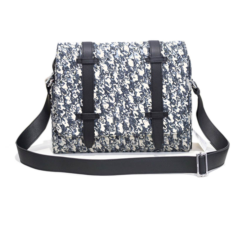 Woman Man Bags Fashion Retro Postman Bag High Quality Adjustable full leather shoulder strap Handbags Casual wild crossbody, White
Woman Man Bags Fashion Retro Postman Bag High Quality Adjustable full leather shoulder strap Handbags Casual wild crossbody, White