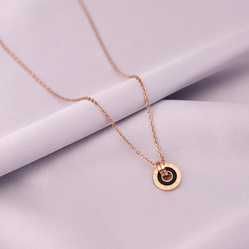 Fashion Clovers chain pendant necklace female jewelry small pretty waist clavicle titanium steel necklaces wholesale
Fashion Clovers chain pendant necklace female jewelry small pretty waist clavicle titanium steel necklaces wholesale