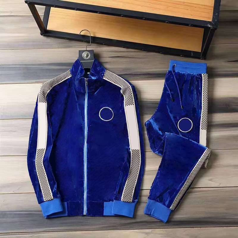 Men's Designer Tracksuits Sweatshirts Suits Sports Men Hoodies Jackets Coat woman high quality fashion Plush training suit
Men's Designer Tracksuits Sweatshirts Suits Sports Men Hoodies Jackets Coat woman high quality fashion Plush training suit