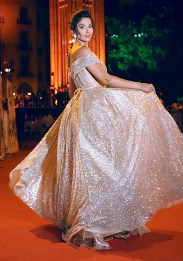 Glitter Sequined Evening Dresses Split Front Off Shoulder V Neck Long Prom Party Special Occasion Dress Red Carpet Gowns