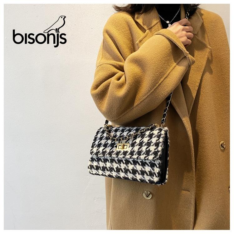 Cross Body BISONJS Wool Flap Shoulder Messenger Bags For Women Stylish Diamond Lattice Swallow Gird Handbag Ladies Houndstooth, Black
Cross Body BISONJS Wool Flap Shoulder Messenger Bags For Women Stylish Diamond Lattice Swallow Gird Handbag Ladies Houndstooth, Black