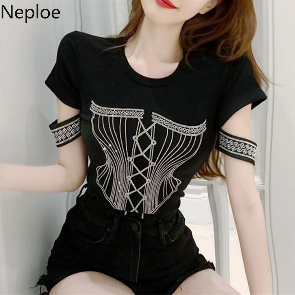 Neploe Chic Shirts Women Bling Miamonds Hollow Out Tshirts O-neck Long Sleeve Tees Slim All-match Korean Female Tops 95163 210422