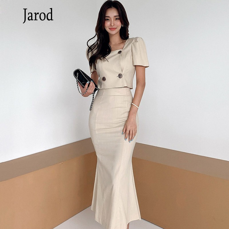 Korean Autumn Women 2 Piece set Office OL Elegant Square collar short Sleeve crop Tops+High waist Mermaid Bodycon Skirt Set 210518