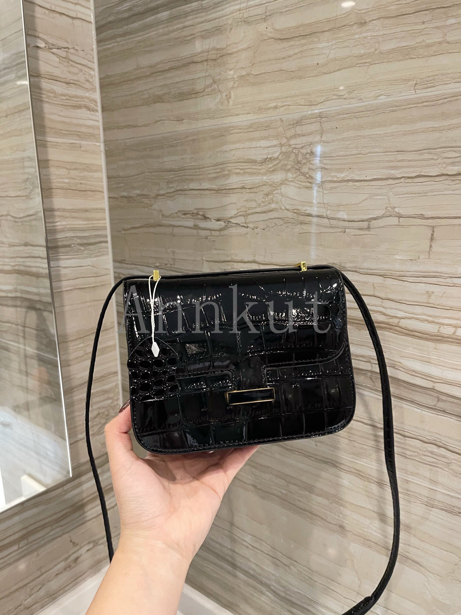 Caviar constance Bags,Genuine Leather Shoulder Handbag For women Lambskin and Lattice Quilted Chain Crossbody Purse Lady Shopping Tote bag, Gift bags
Caviar constance Bags,Genuine Leather Shoulder Handbag For women Lambskin and Lattice Quilted Chain Crossbody Purse Lady Shopping Tote bag, Gift bags