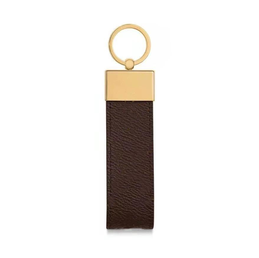 2021 Keychain Brand Designer Key Chain Mens Luxury Car Keyring Womens Buckle Keychains Handmade Leather Men Women Bags Pendant Accessories Multicolor
2021 Keychain Brand Designer Key Chain Mens Luxury Car Keyring Womens Buckle Keychains Handmade Leather Men Women Bags Pendant Accessories Multicolor