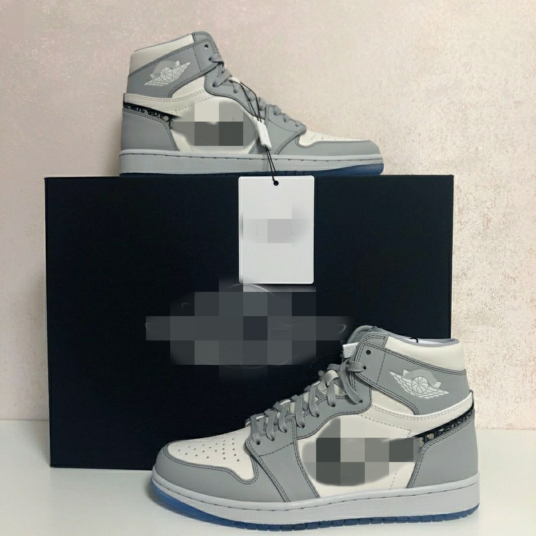 2022 Newest Jumpman 1 Womens Mens Basketball Shoes Tennis 1s White Grey Fashion Sneaker mkj0001
2022 Newest Jumpman 1 Womens Mens Basketball Shoes Tennis 1s White Grey Fashion Sneaker mkj0001
