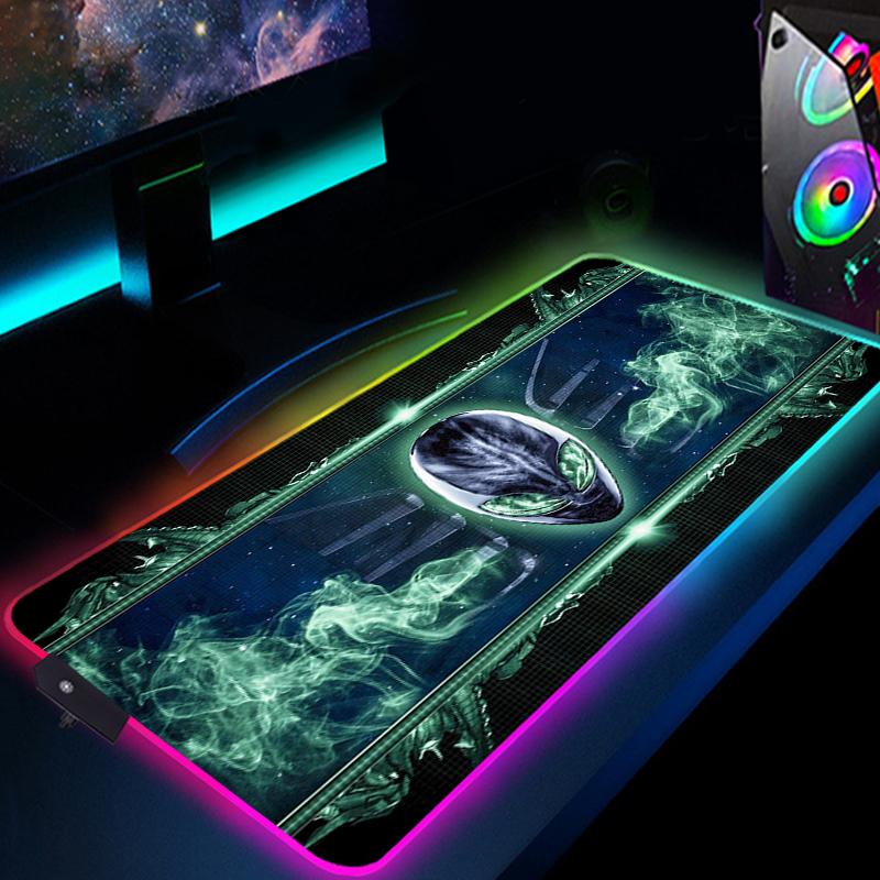 Mouse Pads & Wrist Rests Mousepad RGB 900x400 LED Gamer Pad Alienware Rubber Extended Keyboard Mat Computer Accessories Gaming Custom